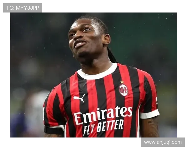 莱奥微笑踢球迈向顶级行列之路